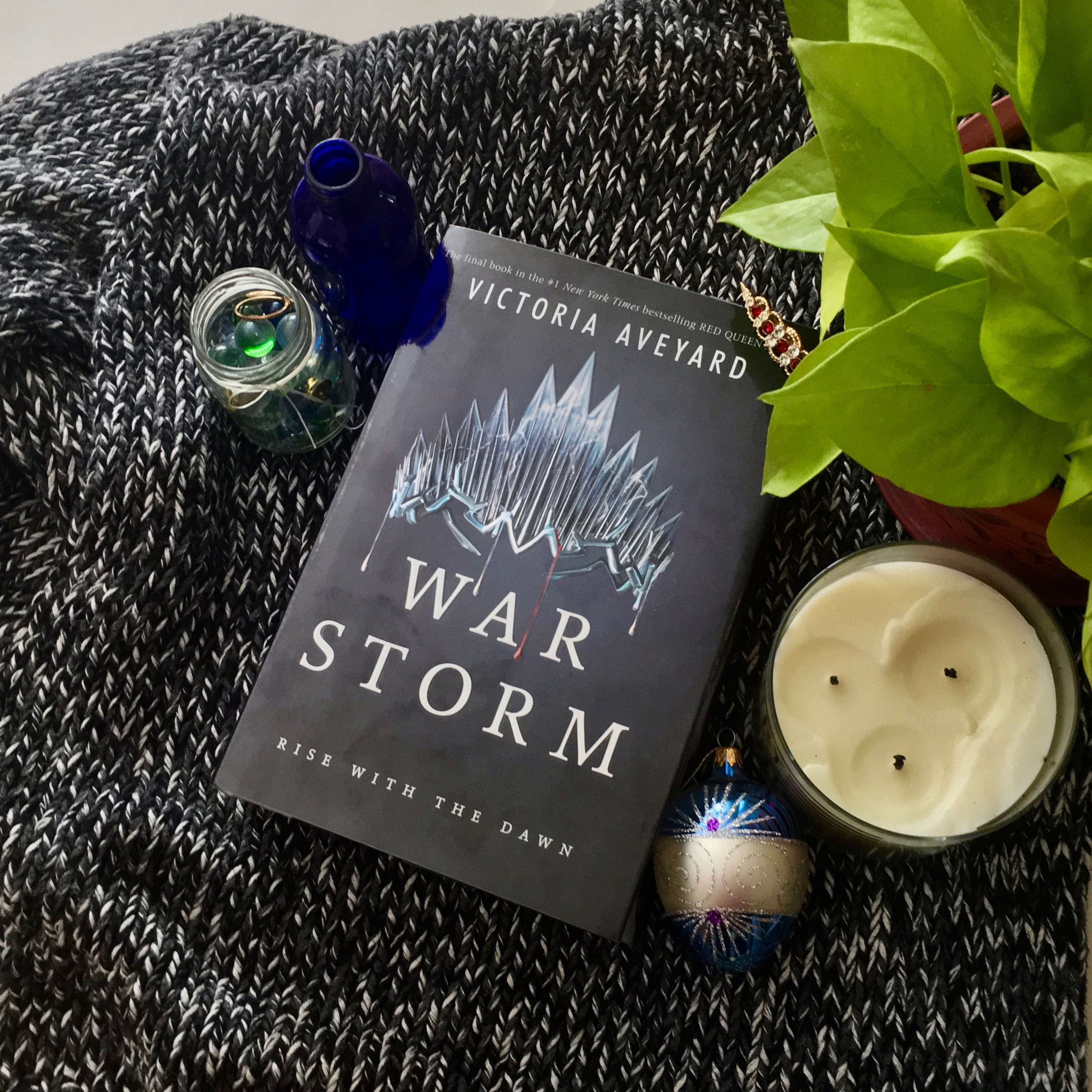 War Storm (Red Queen #4) by Victoria Aveyard – Review